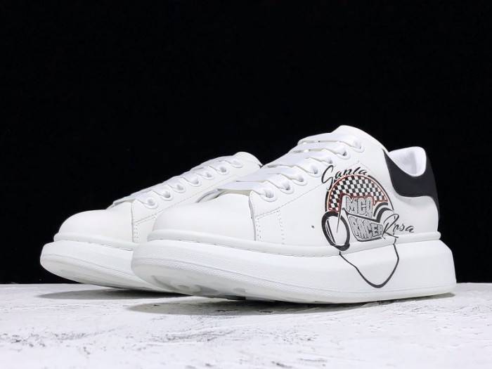 MQ Sneakers