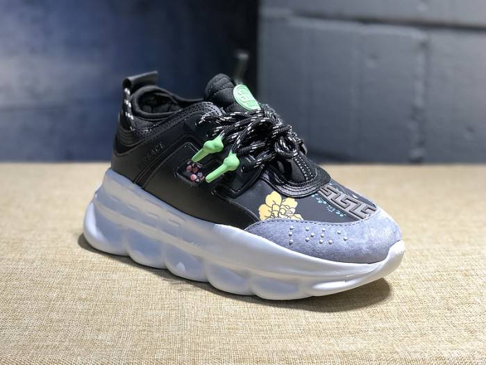 VERS CHAIN REACTION SNEAKERS