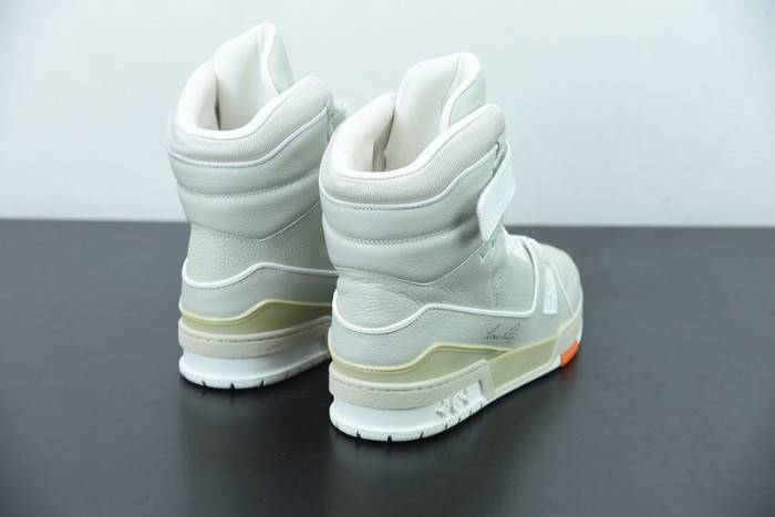 LOUI VUITTO SNEAKER