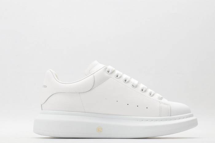 MQ Sneakers