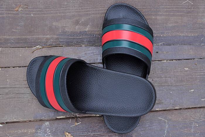 G*u*i slippers