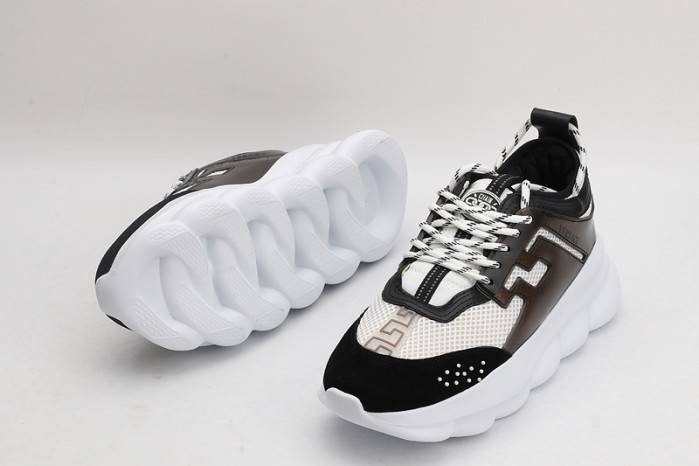 VERS SNEAKERS