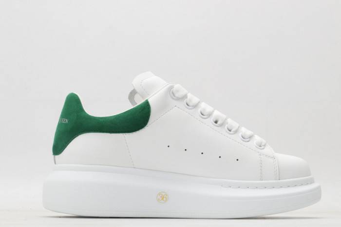 MQ Sneakers