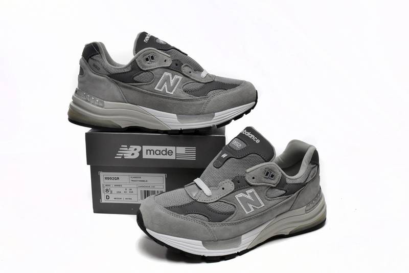 new Ba1an*e 992 grey