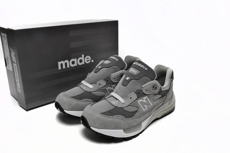 new Ba1an*e 992 grey