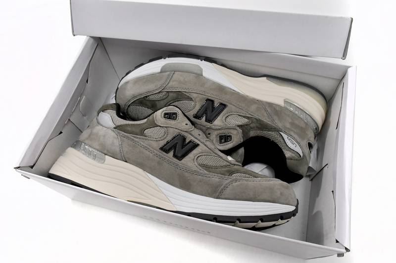 new Ba1an*e 992 jjjjound grey