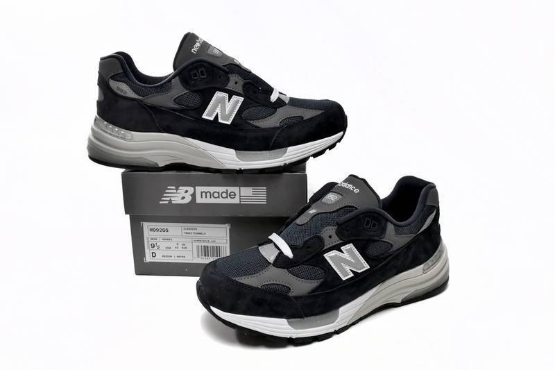 new Ba1an*e 992 navy grey