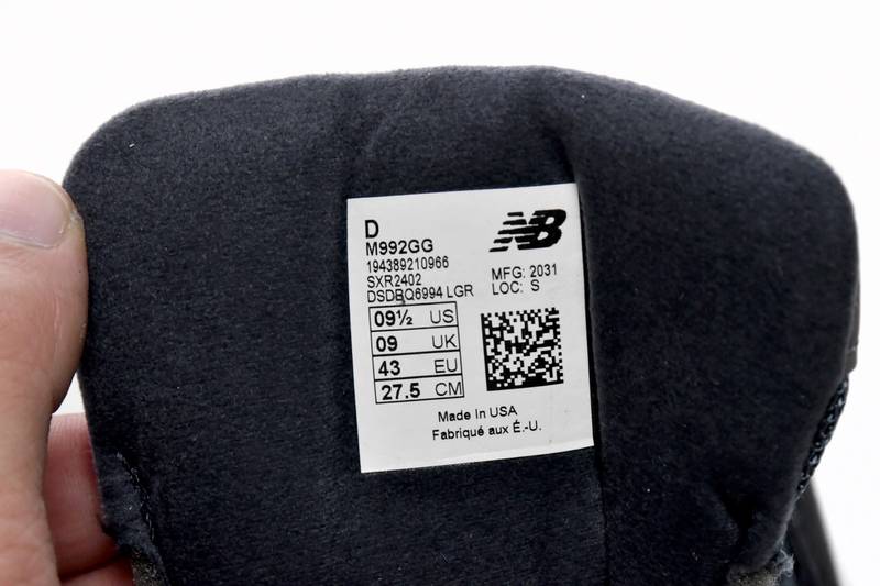 new Ba1an*e 992 navy grey