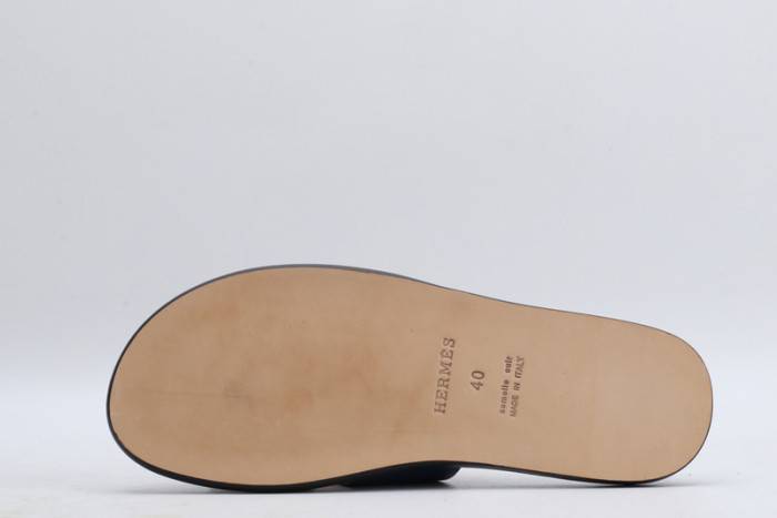 HERM*S SLIPPERS